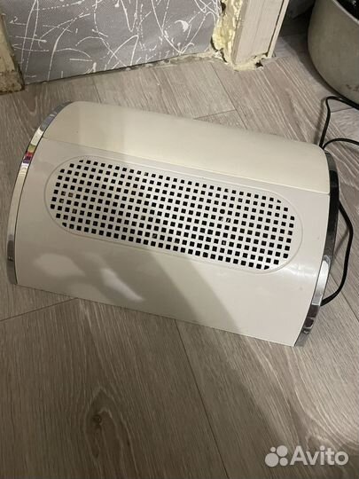 Маникюрный пылесос