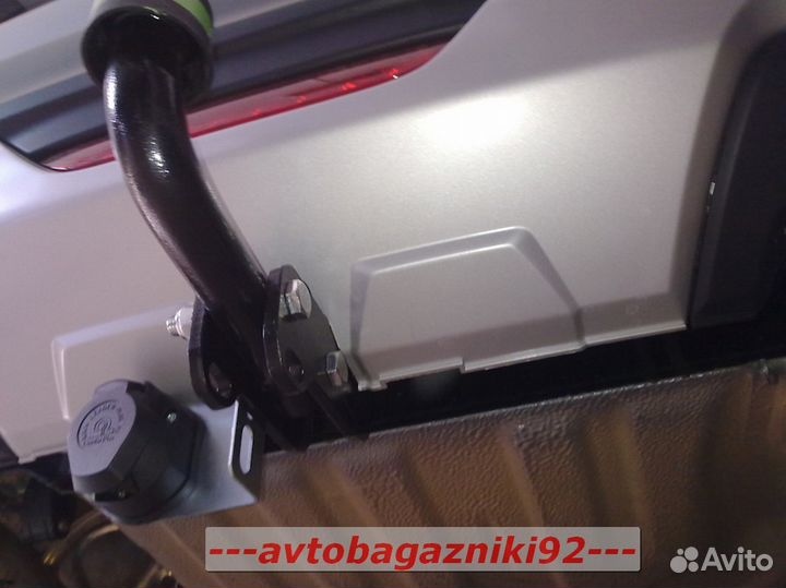 Фаркоп (тсу,прицепное) на LADA Vesta Седан