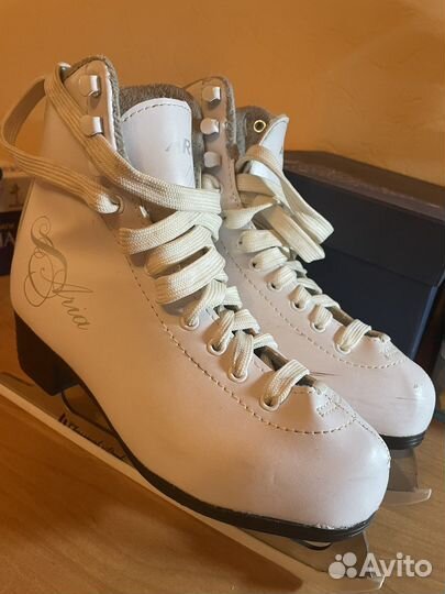 Коньки детские