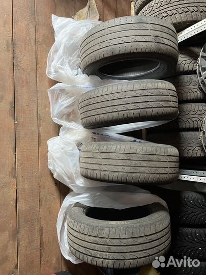 Bridgestone Dueler H/P Sport 235/55 R17 99V