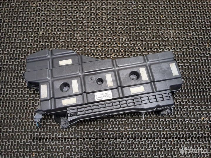 Сабвуфер Cadillac SRX, 2010