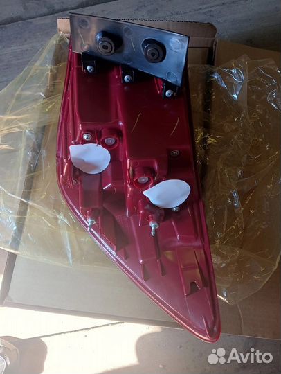 Фара задняя левая kia ceed II