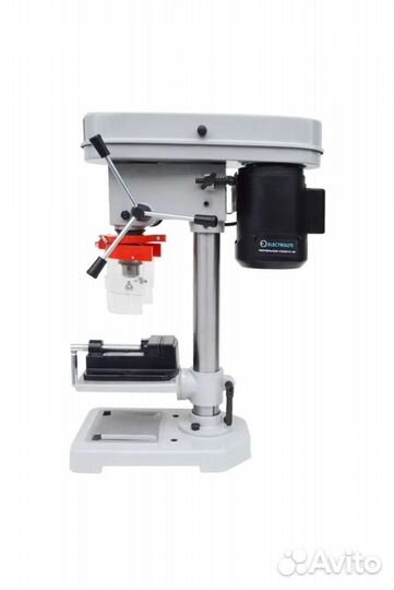 Сверлильный станок