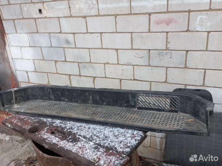 VW T4 (90-96) порог 701863726А отдвиж двери