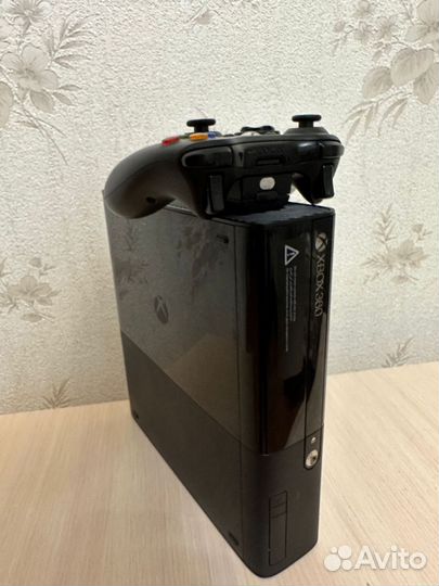 Xbox 360 E