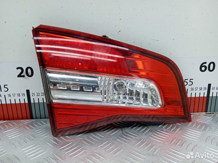 Фонарь крышки багажника левый Renault Koleos