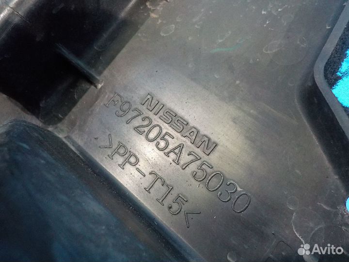 Воздуховод радиатора правый Nissan Nissan X-Trail