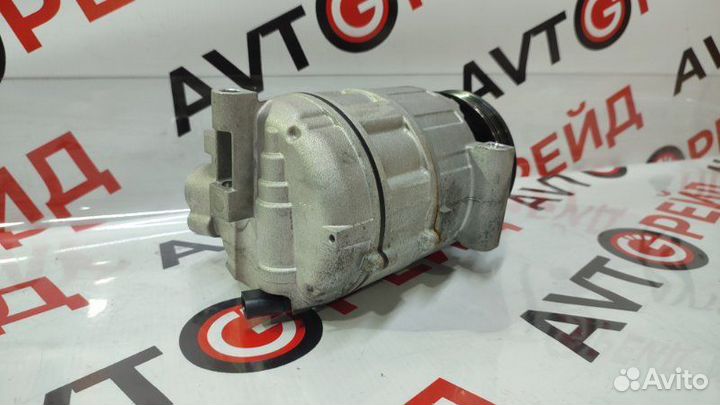 Компрессор кондиционера Volkswagen Passat 3C5 BVY
