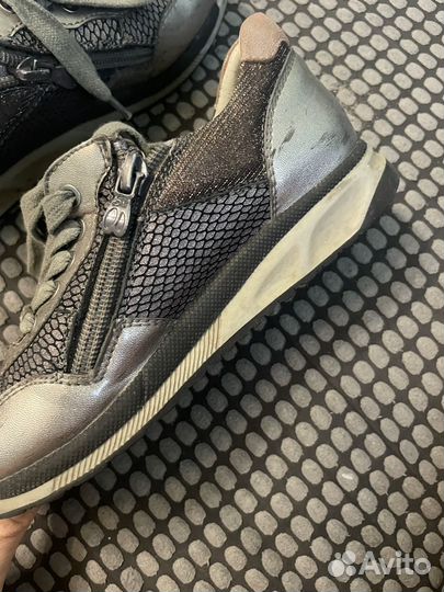 Кроссовки Kapika 32