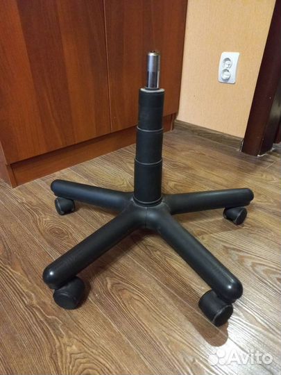 Крестовина для офисного кресла