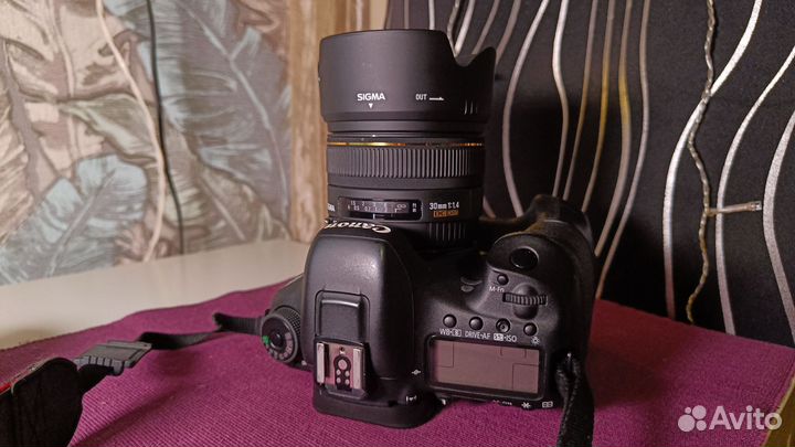 Canon 7D mark ll + бат блок BG-E16 оригинал