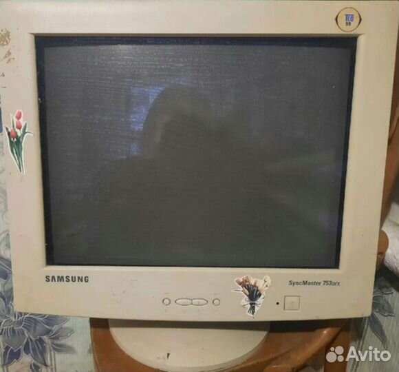 Компьютер: системный блок, монитор, перефирия