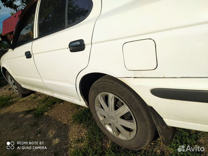 Nissan Sunny 1.3 AT, 2001, 300 000 км