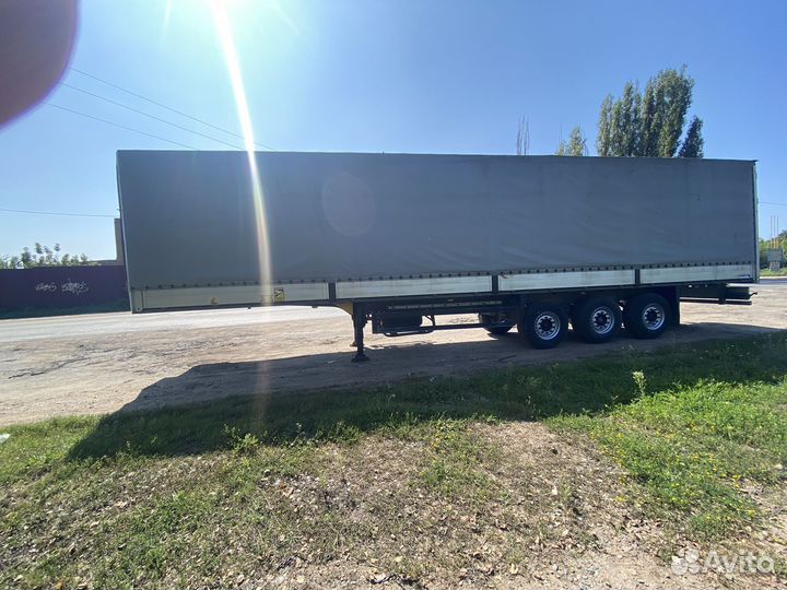Полуприцеп шторно-бортовой Schmitz Cargobull S01, 2009