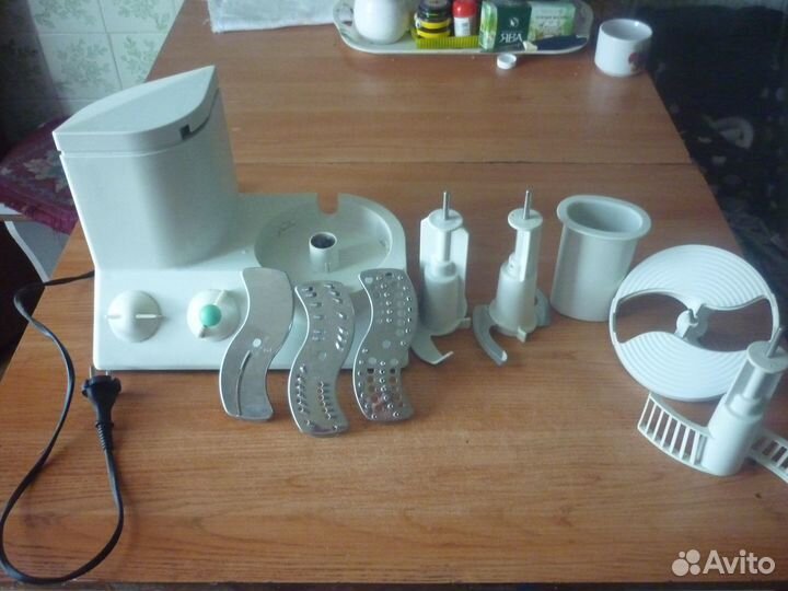 Кухонный комбайн Браун CombiMax K 600 на запчасти