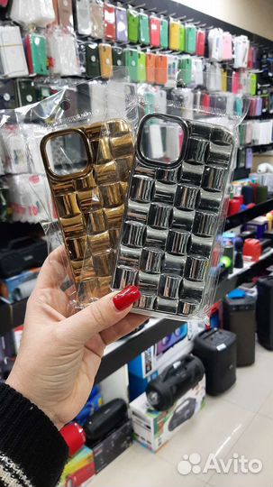 Чехол на iPhone