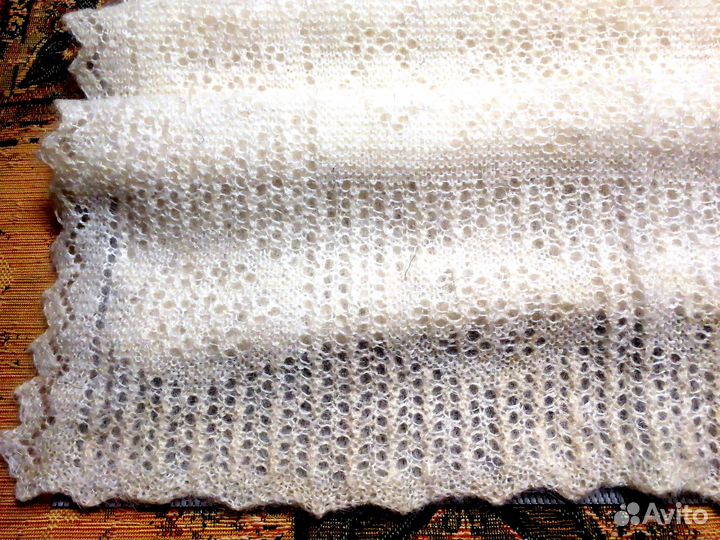 Платок-палантин вязаный