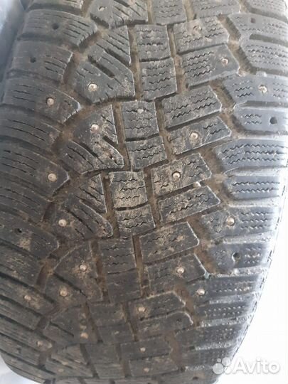 Continental IceContact 2 235/45 R17