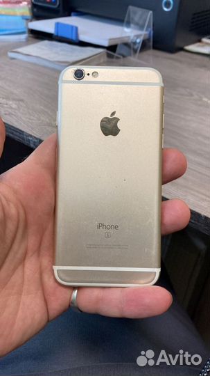 iPhone 6S, 64 ГБ