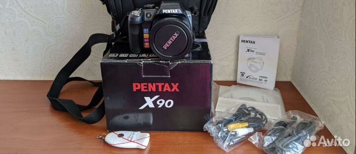 Фотоаппарат Pentax x90