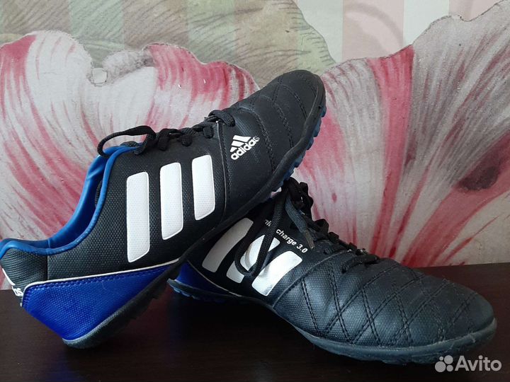 Буцы Adidas 39р