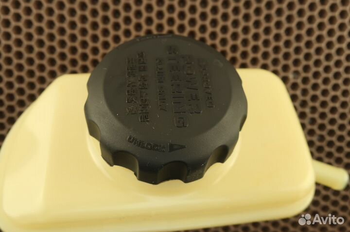 Бачок гур Daewoo Matiz