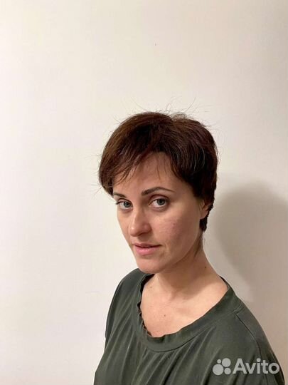 Парик из натуральных волос новый