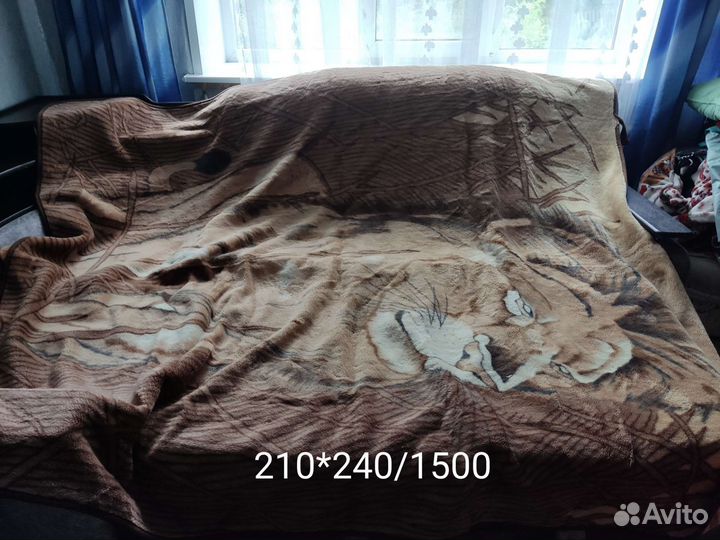 Одеяло и пледы бу