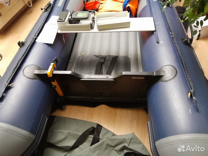 Продаю лодку пвх дм омега