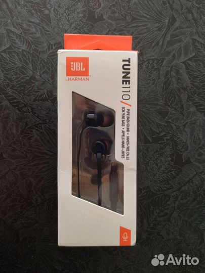 Гарнитура JBL / наушники JBL