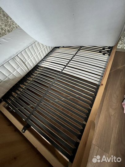 Кровать с матрассами IKEA