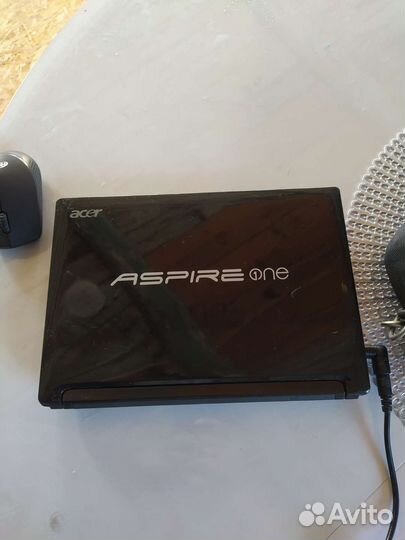 Нетбук acer aspire one
