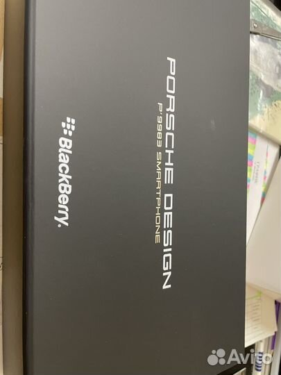 BlackBerry Porsche design P'9983, 2/64 ГБ