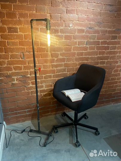 Светильник напольный лофт новый