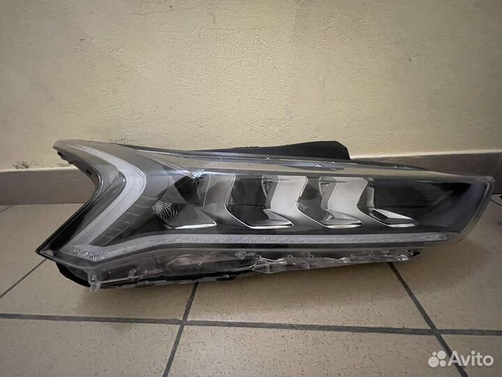 Фара передняя правая для KIA K5 DL3 2019