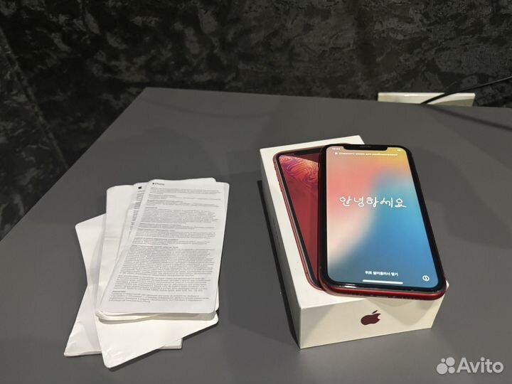 iPhone Xr, 64 ГБ