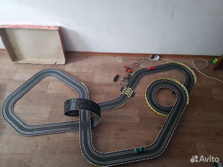 Автотрек с машинками игрушка