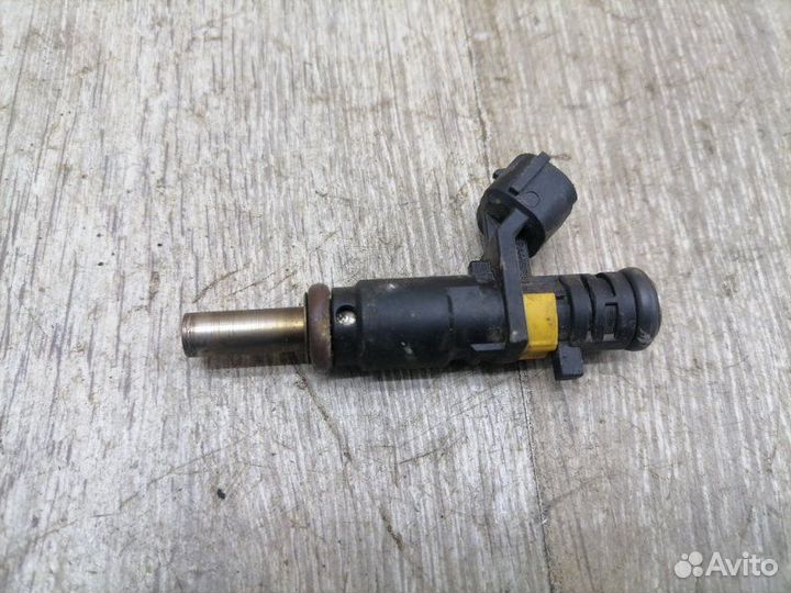 Форсунка Citroen C3 A51 EP3 2011