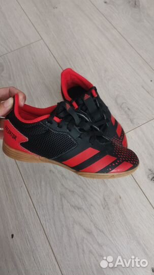 Бутсы футбольные Adidas Predator