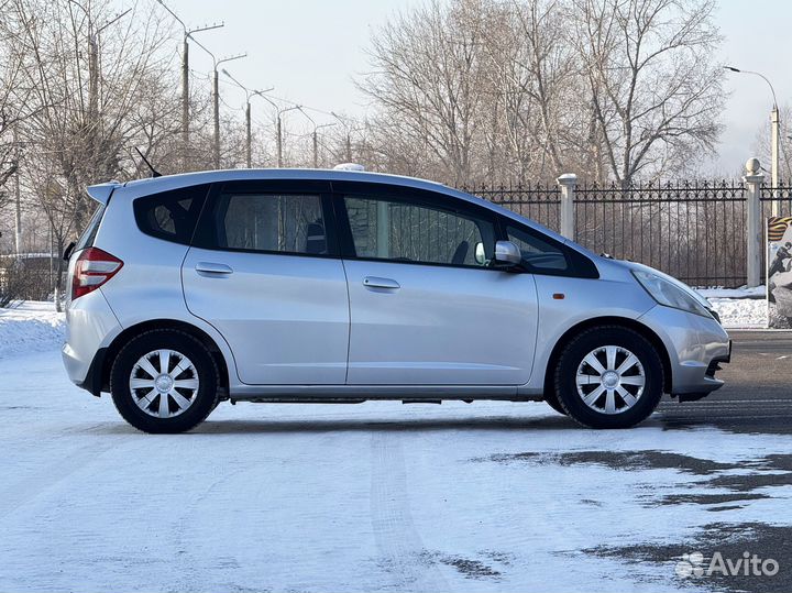 Honda Fit 1.3 CVT, 2009, 250 000 км