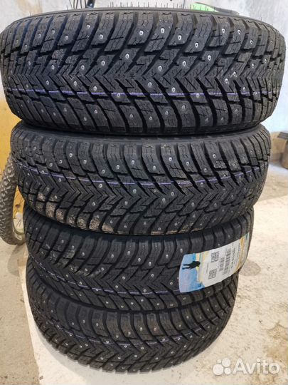 Nokian Tyres Hakkapeliitta 10 EV 275/50 R20 113T