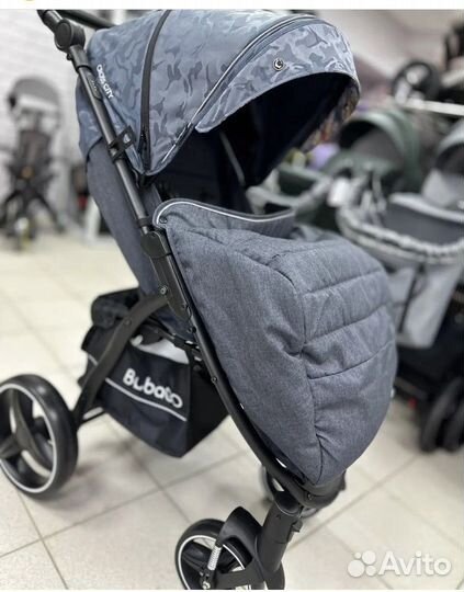 Прогулочная коляска новая