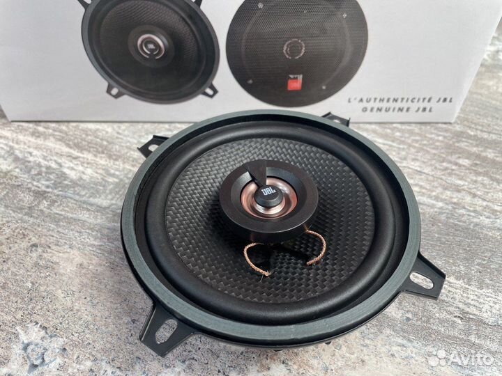 Автомобильные динамики 13см JBL