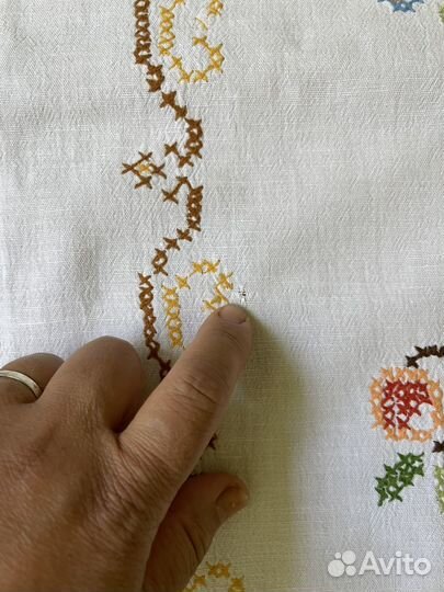 Скатерть винтаж с вышивкой