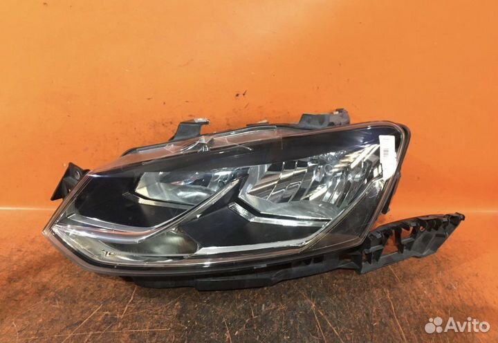 Фары Volkswagen polo 2019 г оригинал