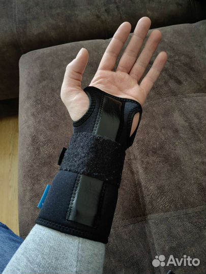 Ортез на лучезапястный сустав