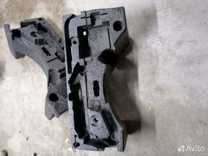 Пенопласт багажника Фольксваген Пассат Б6