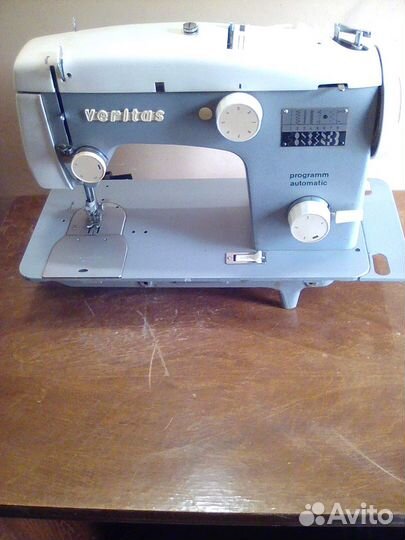 Швейная.машинка в рабочем состоянии