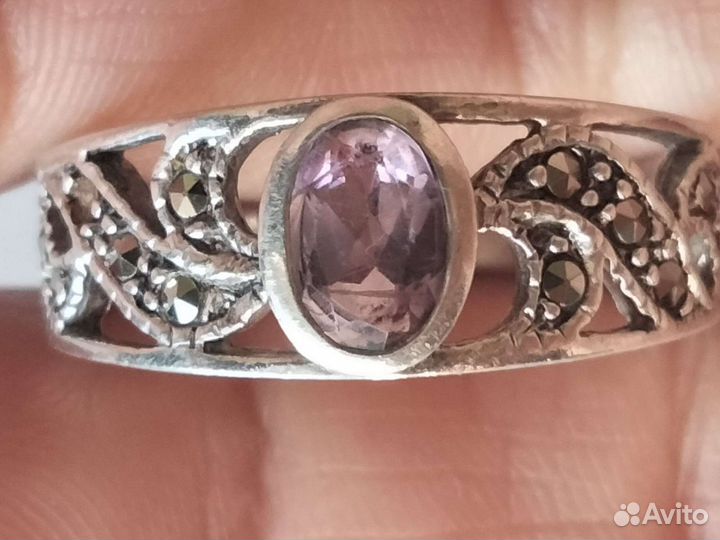 Серебряное кольцо