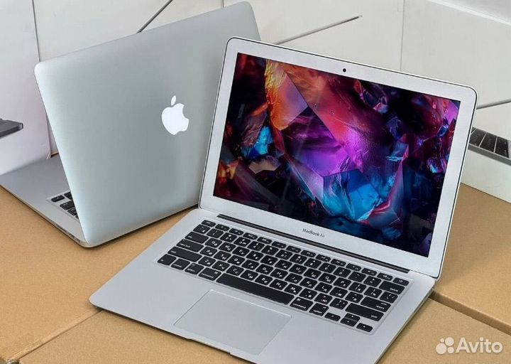 Apple MacBook Air 13 2015 i5 128GB 1 год